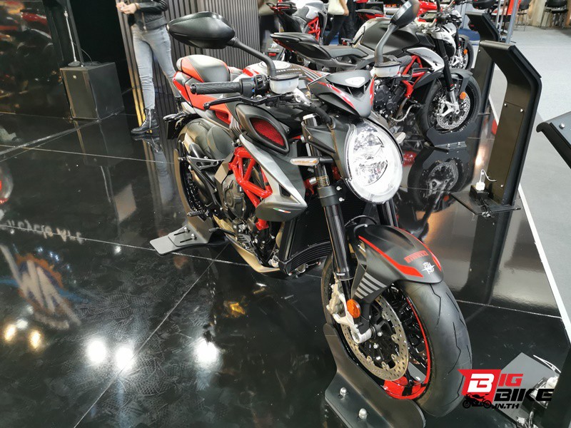 MV Agusta Brutale 800 RR Pirelli